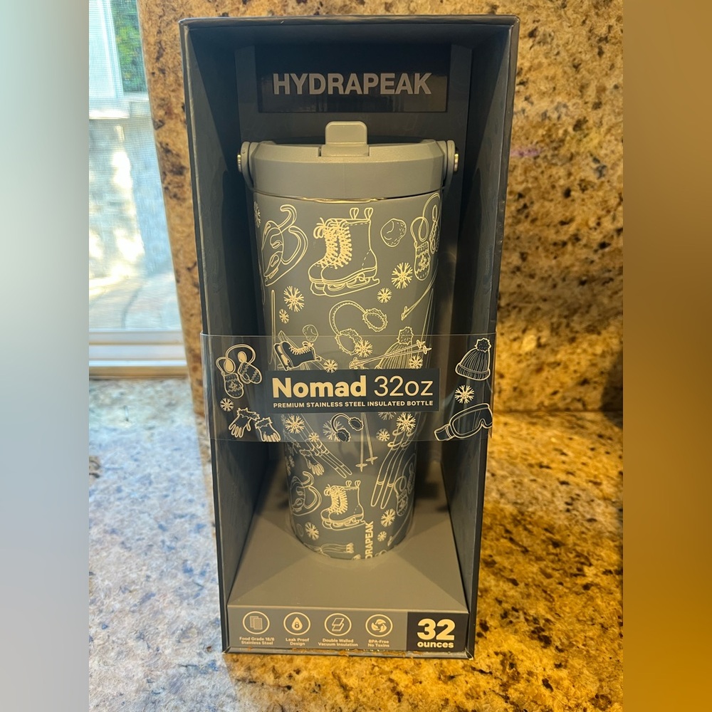 Hydrapeak Nomad 32oz Winter Insulated Tumbler Limited Edition Christmas Ski